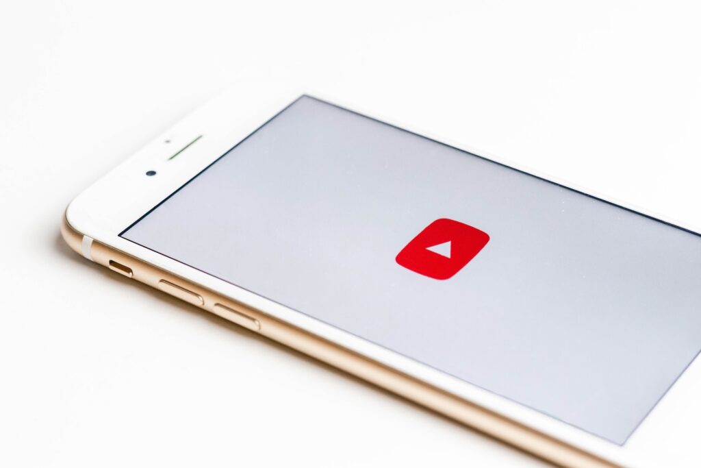 スマホで利用するYouTube